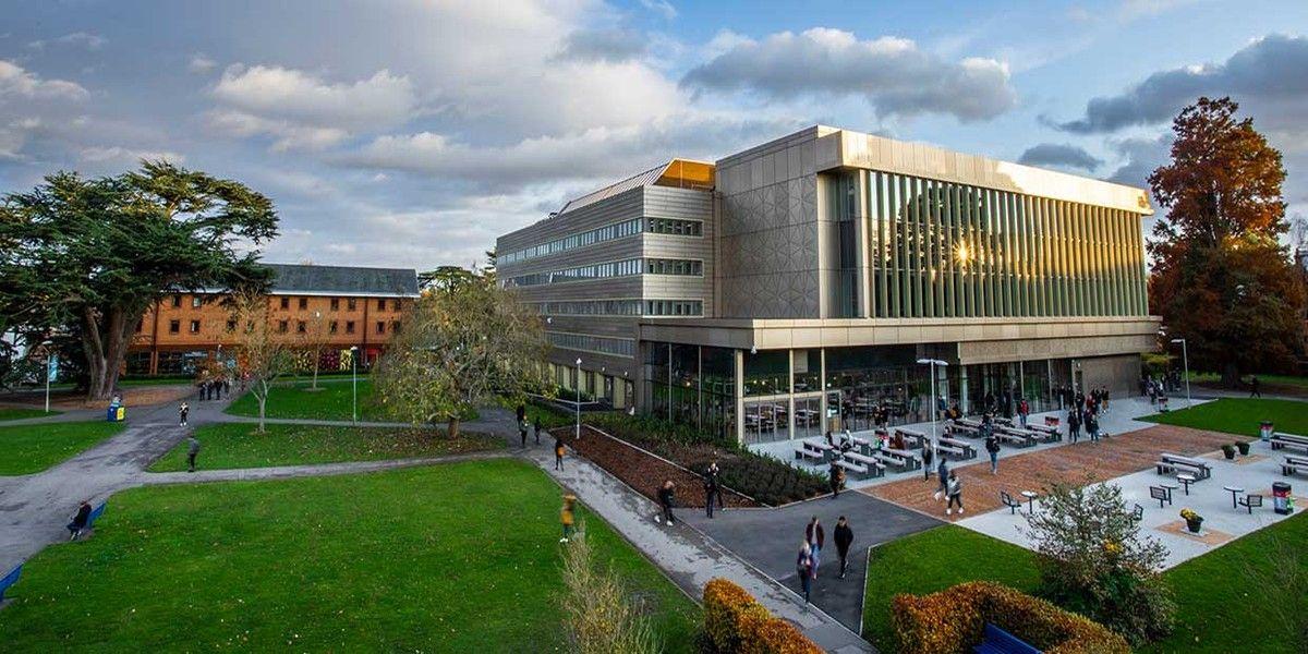 reading-university-cover.jpg
